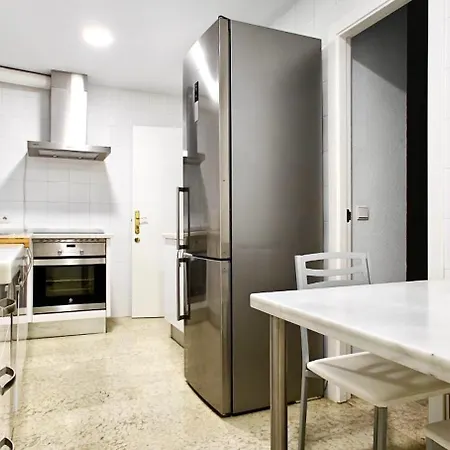 Apartmán Deluxe Puerta De Almodovar *