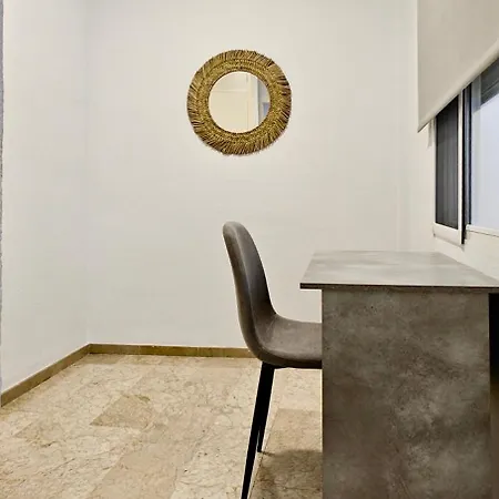 Apartamento Deluxe Puerta De Almodovar *