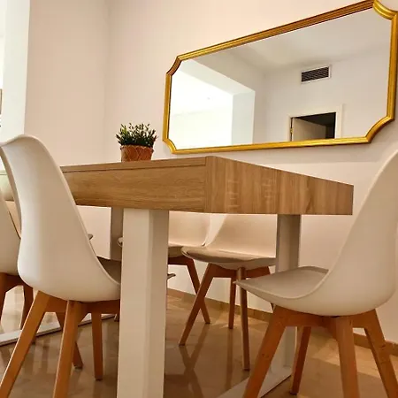 Deluxe Puerta De Almodovar * Córdoba