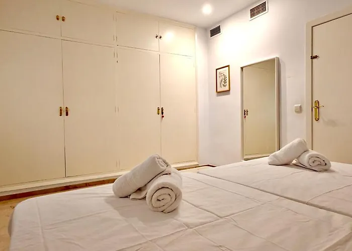 Deluxe Puerta De Almodovar * קורדובה